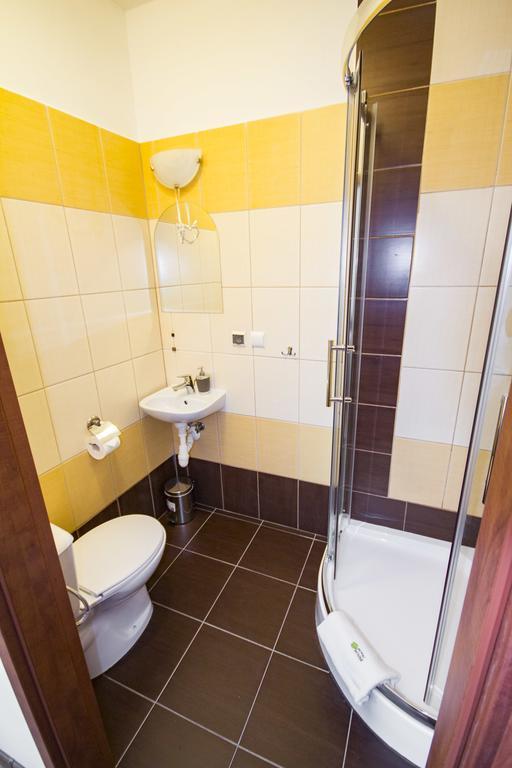 Royal House Bed & Breakfast Gdansk Room photo