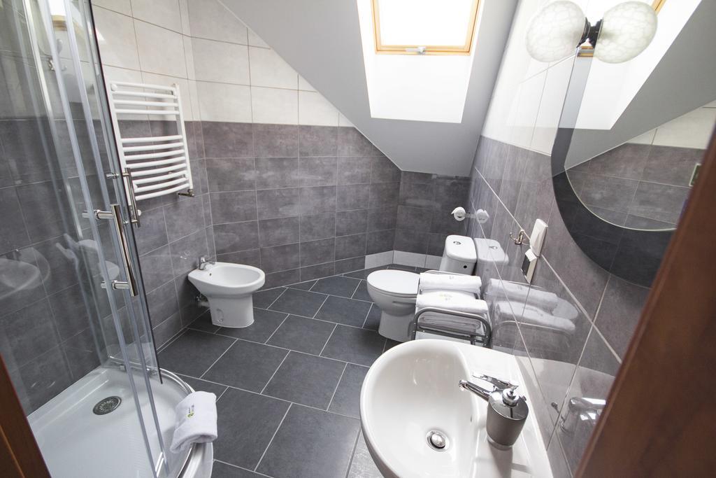 Royal House Bed & Breakfast Gdansk Room photo
